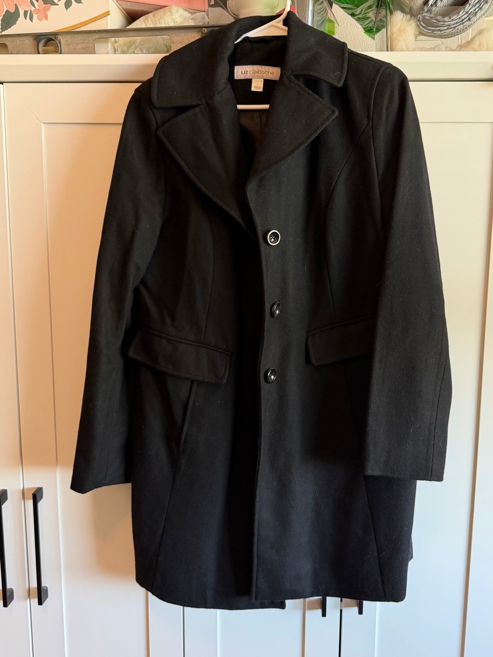 Liz Claiborne women’s Black Wool-Blend Coat size L